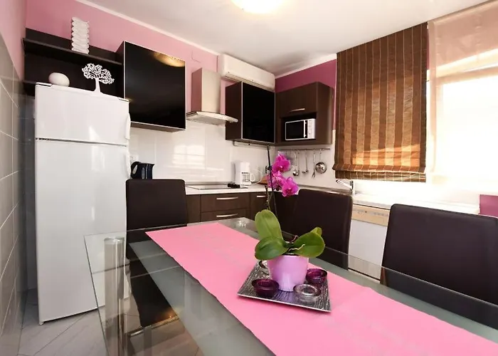 Gasthuis Apartments&rooms Branka